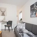Deluxe Studio - City Center - 5 Min To Slopes - Am Kurpark - Free Parking